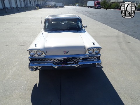 1959 Ford Fairlane 500 image 29