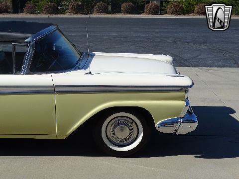 1959 Ford Fairlane 500 image 50