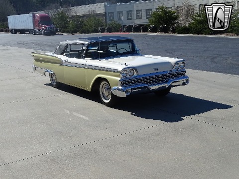 1959 Ford Fairlane 500 image 26