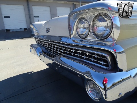 1959 Ford Fairlane 500 image 53