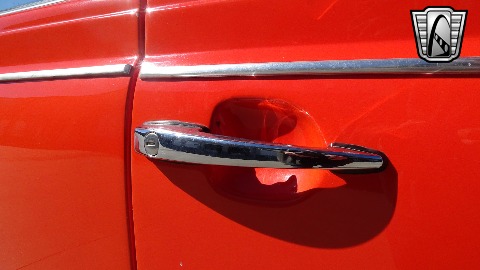 1974 Volkswagen Super Beetle image 55