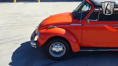 1974 Volkswagen Super Beetle image 32