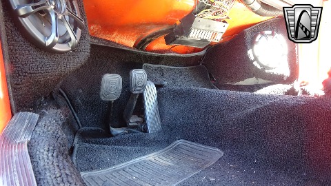 1974 Volkswagen Super Beetle image 85