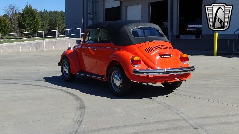 1974 Volkswagen Super Beetle image 13