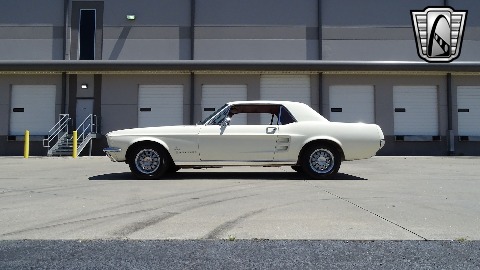 1967 Ford Mustang image 8