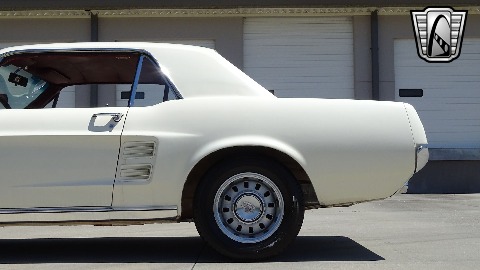 1967 Ford Mustang image 35