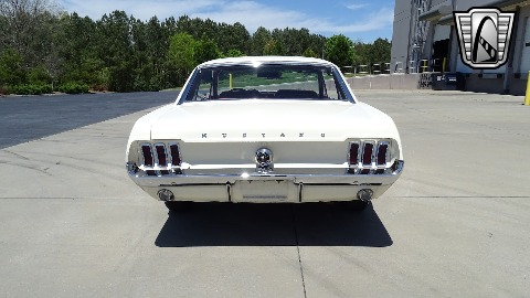 1967 Ford Mustang image 39