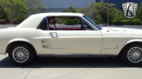 1967 Ford Mustang image 45