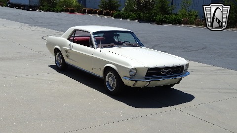 1967 Ford Mustang image 25