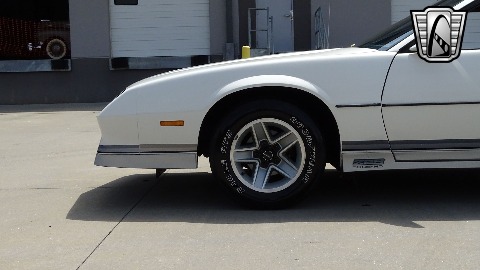 1984 Chevrolet Camaro image 29