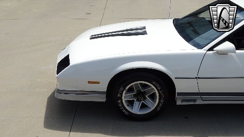 1984 Chevrolet Camaro image 31