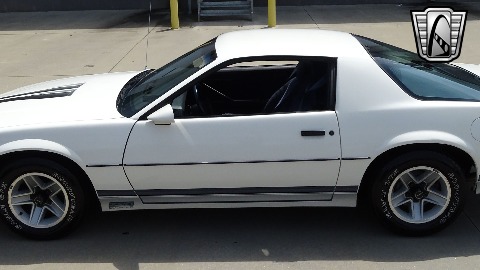 1984 Chevrolet Camaro image 34