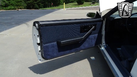 1984 Chevrolet Camaro image 67