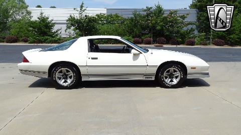 1984 Chevrolet Camaro image 21