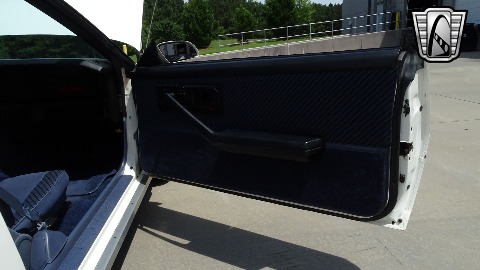 1984 Chevrolet Camaro image 75