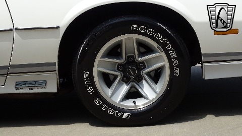 1984 Chevrolet Camaro image 105