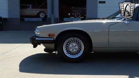 1986 Jaguar XJS image 29