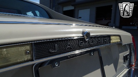 1986 Jaguar XJS image 58