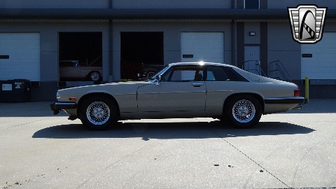 1986 Jaguar XJS image 8