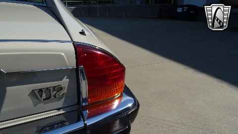 1986 Jaguar XJS image 61