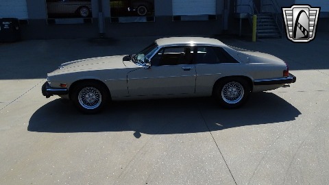 1986 Jaguar XJS image 10