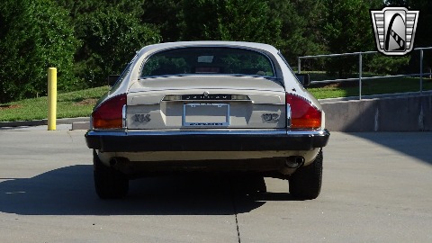 1986 Jaguar XJS image 14