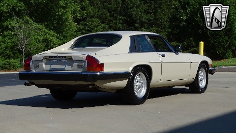 1986 Jaguar XJS image 17