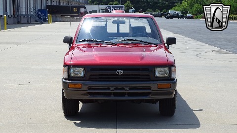 1994 Toyota Pickup image 4