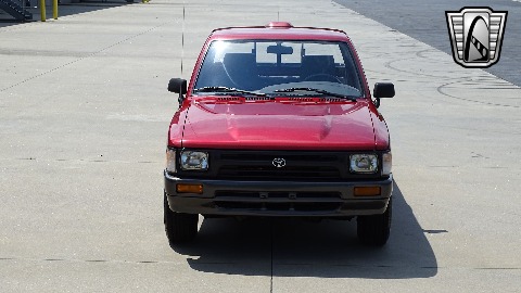 1994 Toyota Pickup image 5