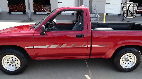 1994 Toyota Pickup image 33