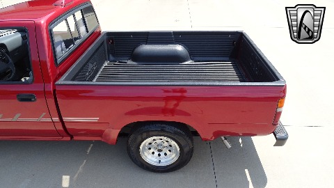 1994 Toyota Pickup image 37