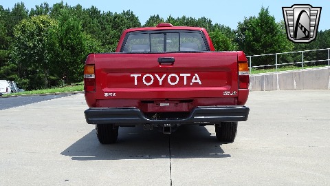 1994 Toyota Pickup image 14
