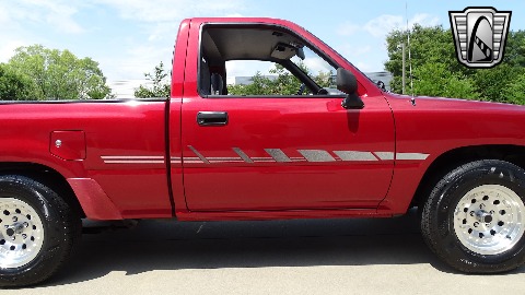 1994 Toyota Pickup image 44