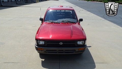 1994 Toyota Pickup image 28