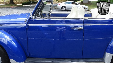 1971 Volkswagen Beetle image 34