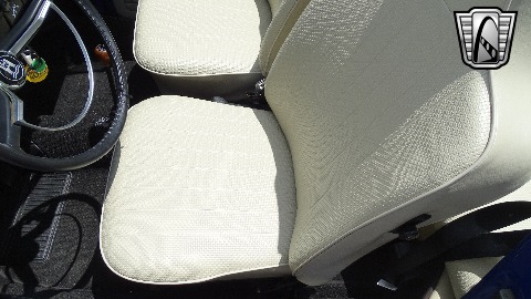 1971 Volkswagen Beetle image 64