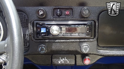 1971 Volkswagen Beetle image 68