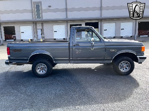 1989 Ford F150 image 38