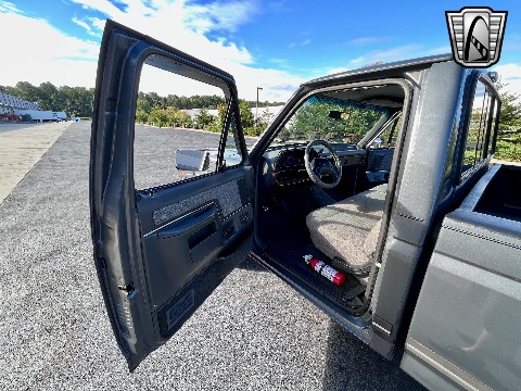 1989 Ford F150 image 69