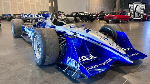 2001 Reynard Race Car image 3