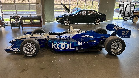 2001 Reynard Race Car image 7