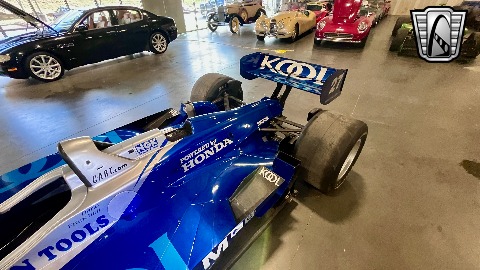 2001 Reynard Race Car image 102