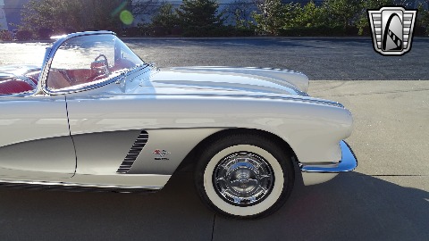 1962 Chevrolet Corvette image 56
