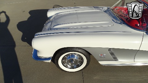 1962 Chevrolet Corvette image 36
