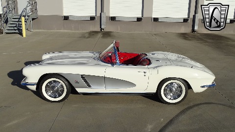 1962 Chevrolet Corvette image 14