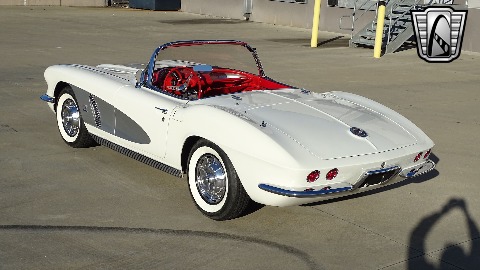 1962 Chevrolet Corvette image 17