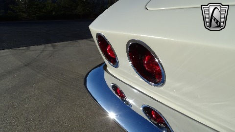 1962 Chevrolet Corvette image 69