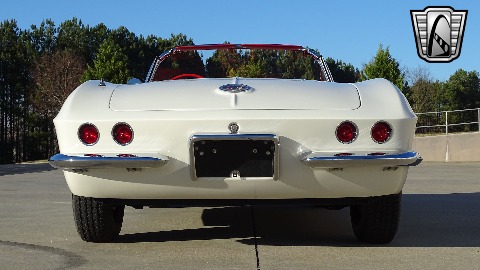 1962 Chevrolet Corvette image 18