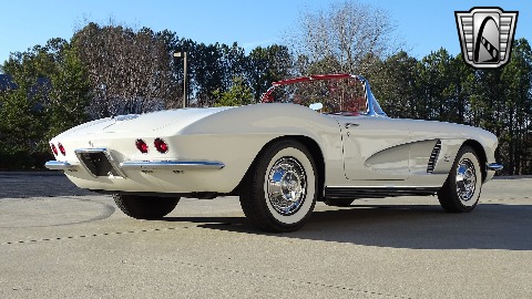 1962 Chevrolet Corvette image 21