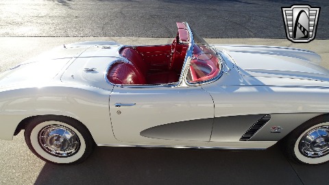 1962 Chevrolet Corvette image 53